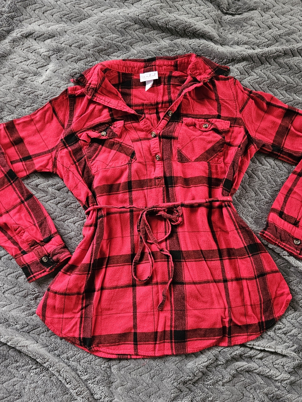 Isabel Maternity by Ingrid & Isabel Red and Black Plaid Tie-Waist Button-Down